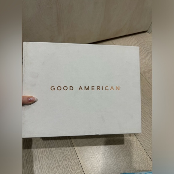 Good American ombré heels - Picture 6 of 7